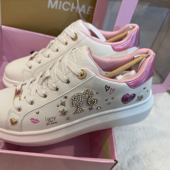 Barbie x ALDO Limited Edition Sneakers - Picture 3 of 10